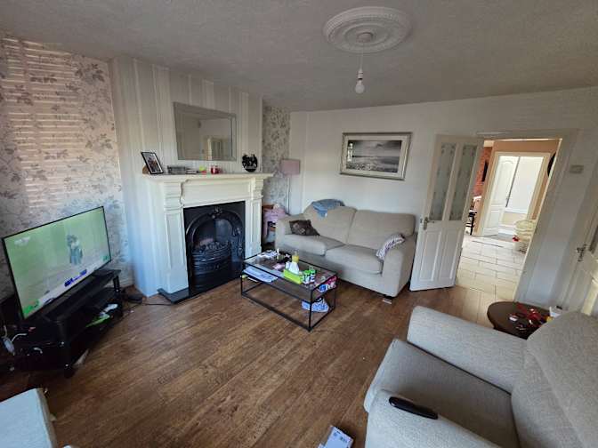 Photo of James's room