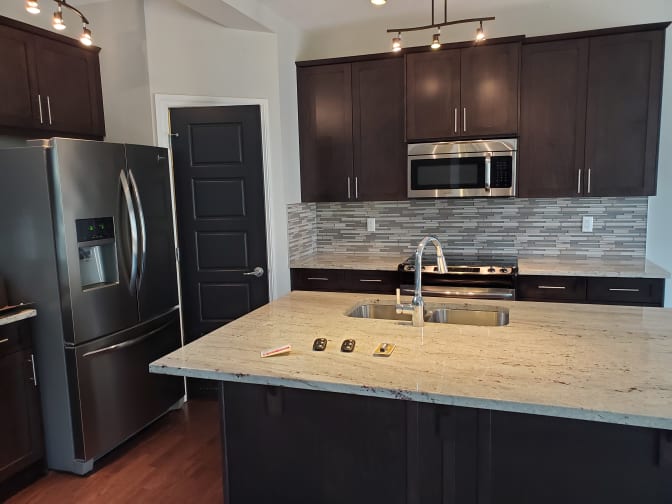 Long (Tony) Duong's room