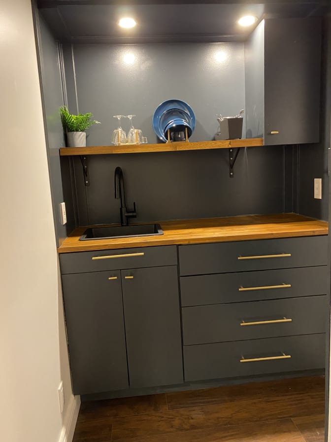 Old Ottawa South's room