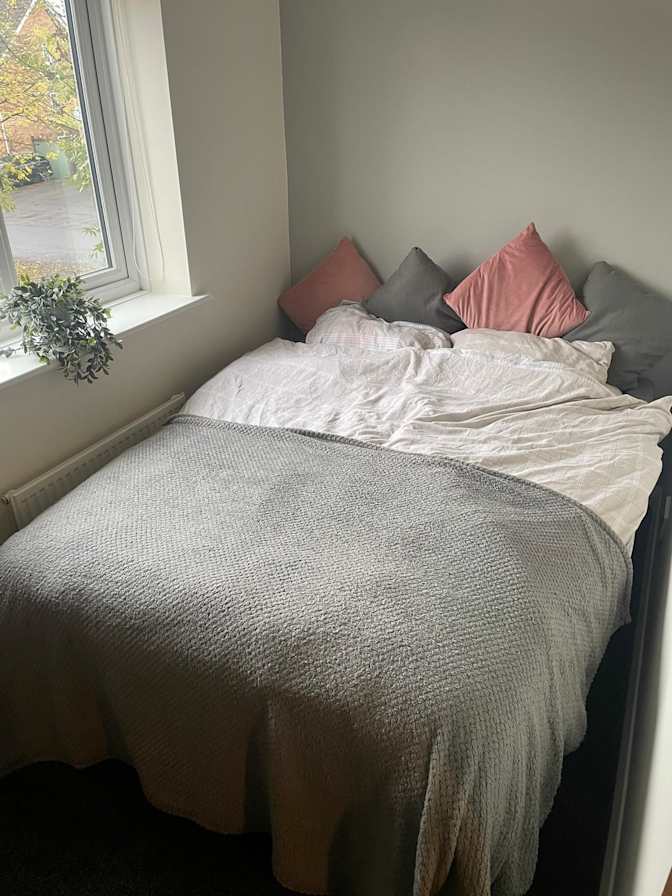 Photo of Rich's room