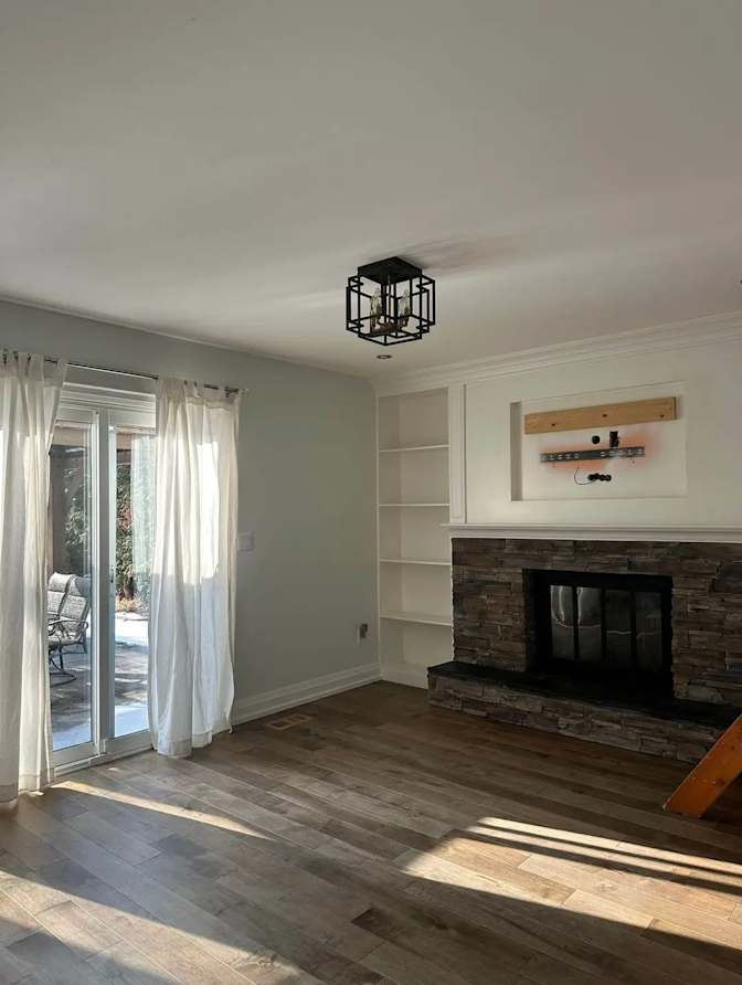 Tarun Kumaresh's room