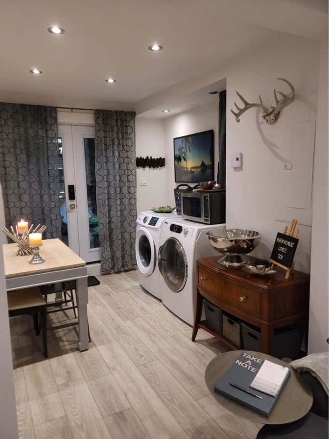 Lucas J Lynette-Krech's room