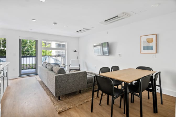 Photo of Common Living's room