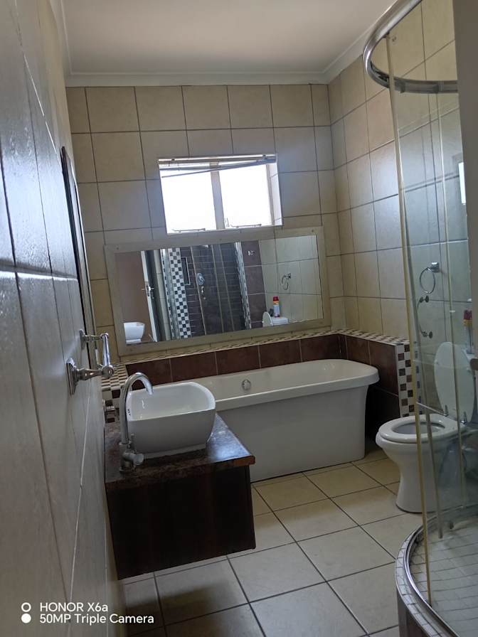 Photo of dikazi general trading's room