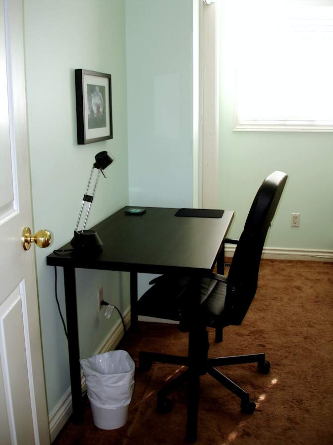 Toronto Rental's room