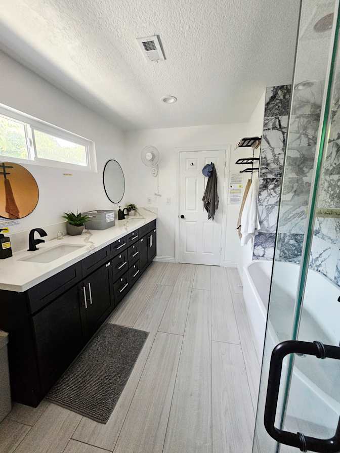 Photo of Geoffrey's room