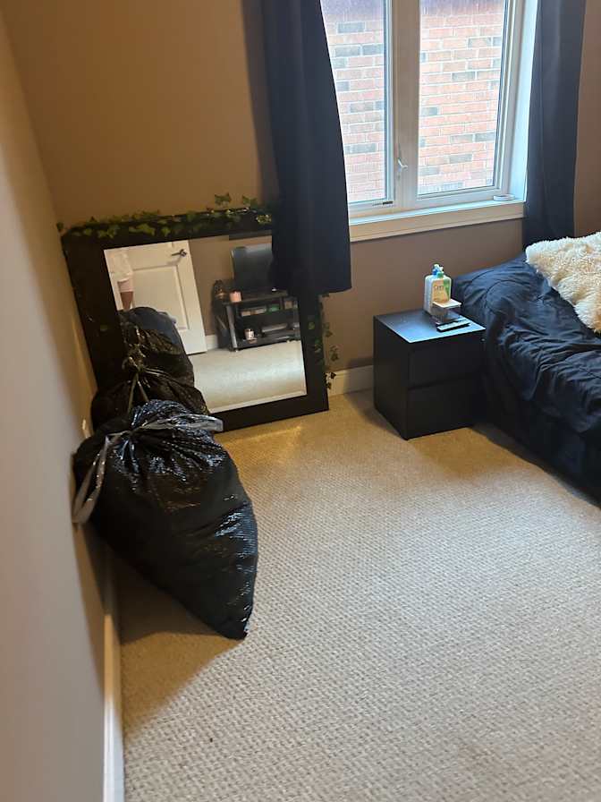 Miranda Mckenna's room