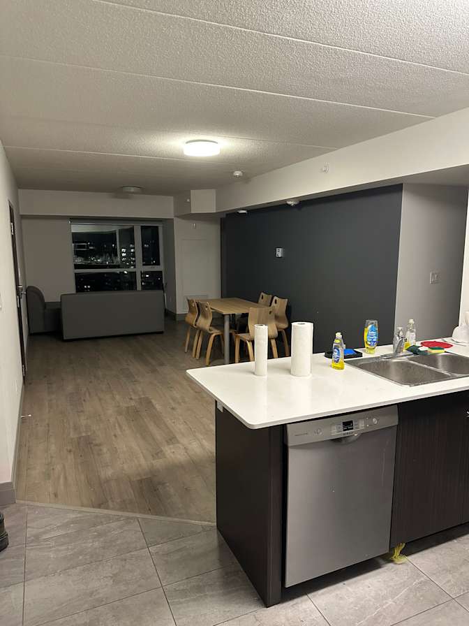 Steven Zhuang's room