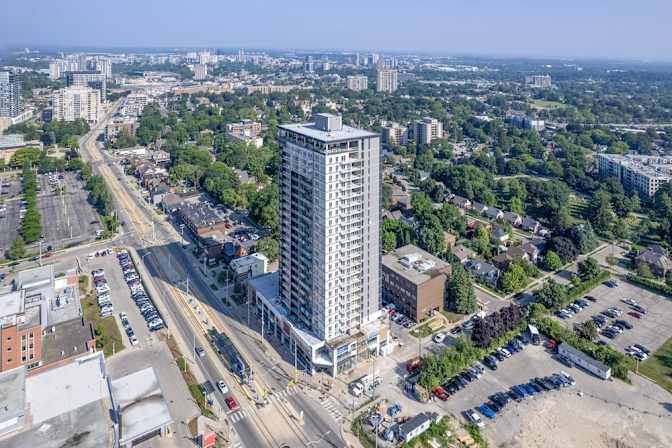 Mehdi Khalili's room