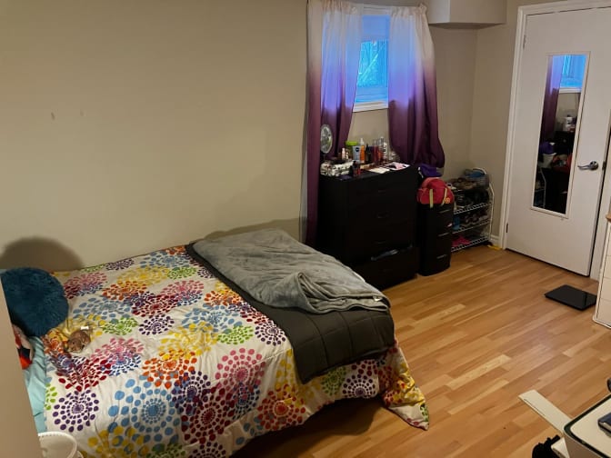 Photo of Ava's room