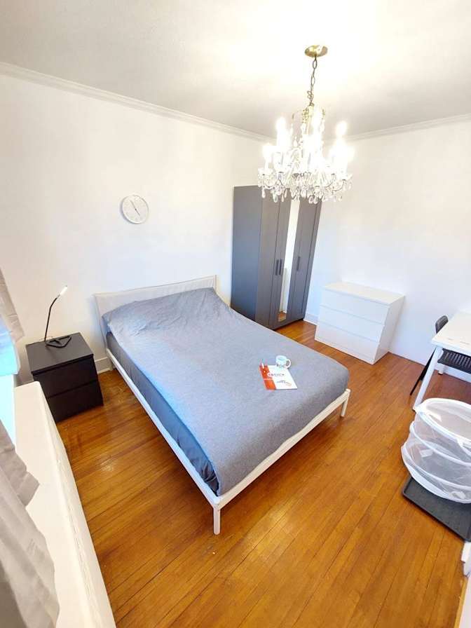 EKC Homestay Toronto's room