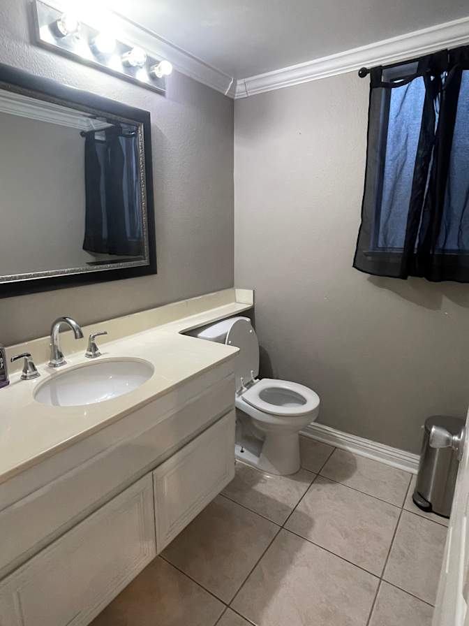 Photo of Aaron's room