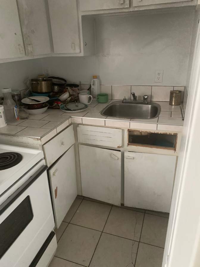 Abdelnasser Elawadin's room