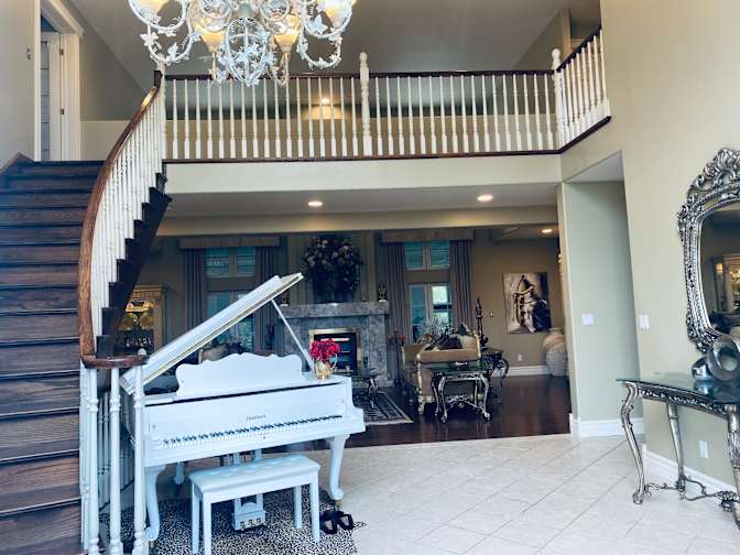 Photo of Ray Holden's room