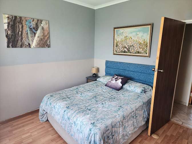 Photo of Keith's room