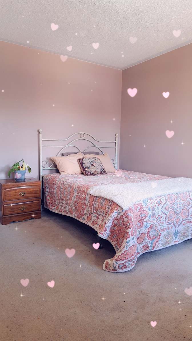 J.Hudson-Oliver's room