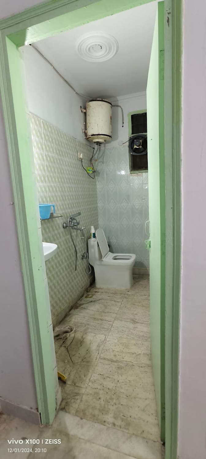 Photo of Indresh G's room