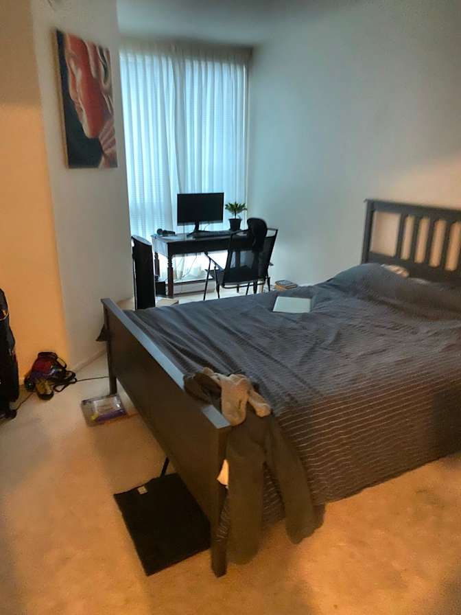 Luke Pomerance's room