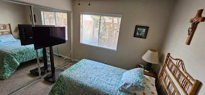 Photo of Rosmen's room