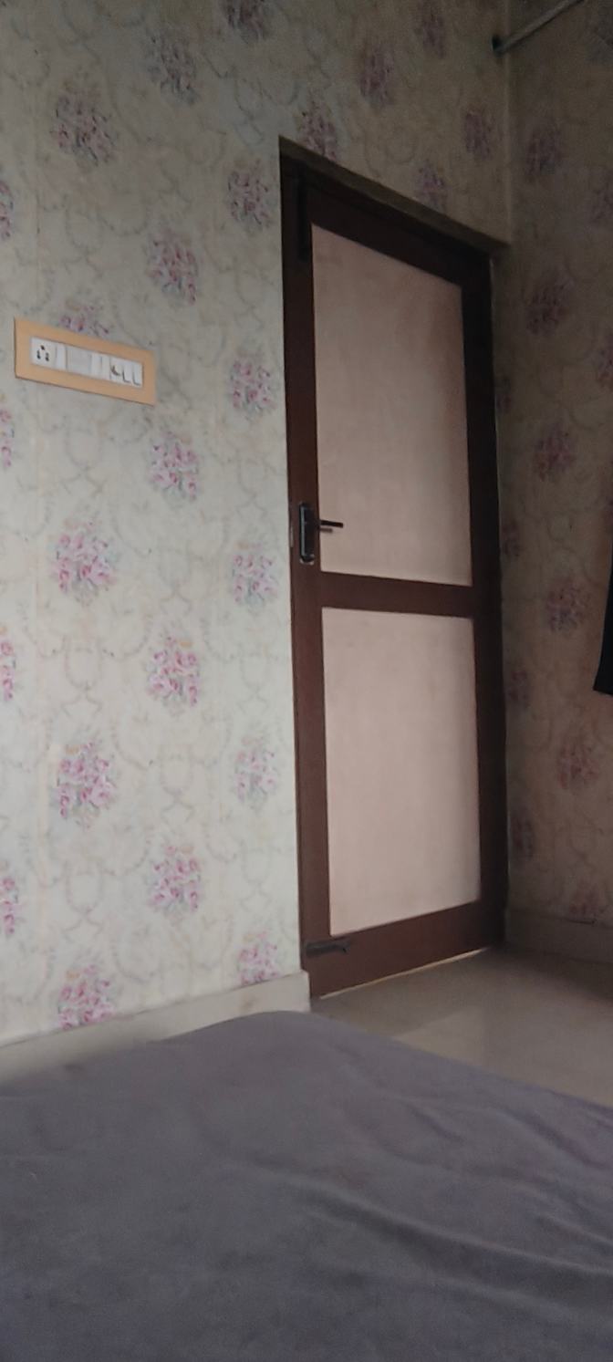 Photo of Venkatesh Prabu J's room