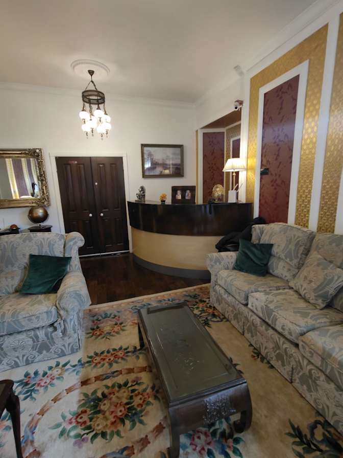 Photo of Room in large bungalow's room