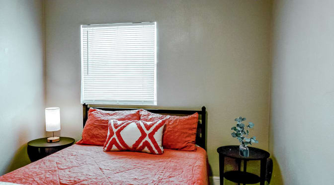 Photo of PadSplit's room