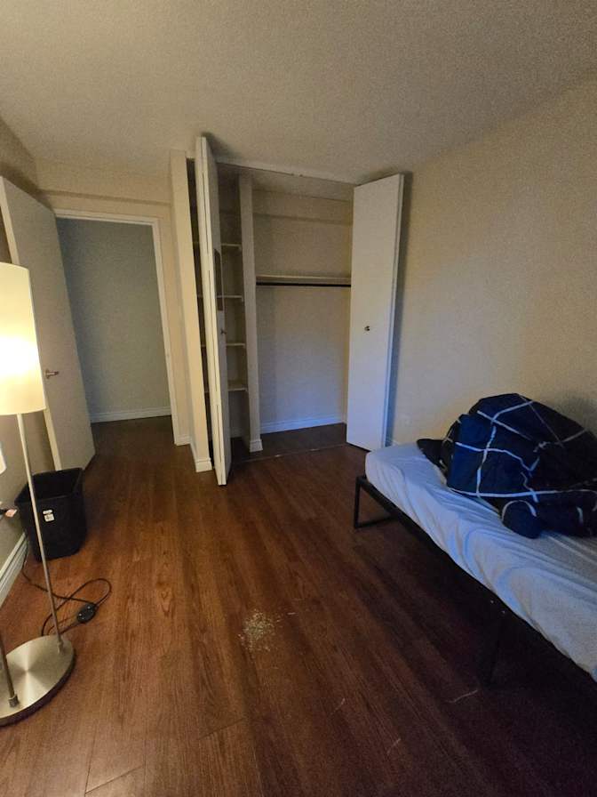 Zidaan Muneer's room