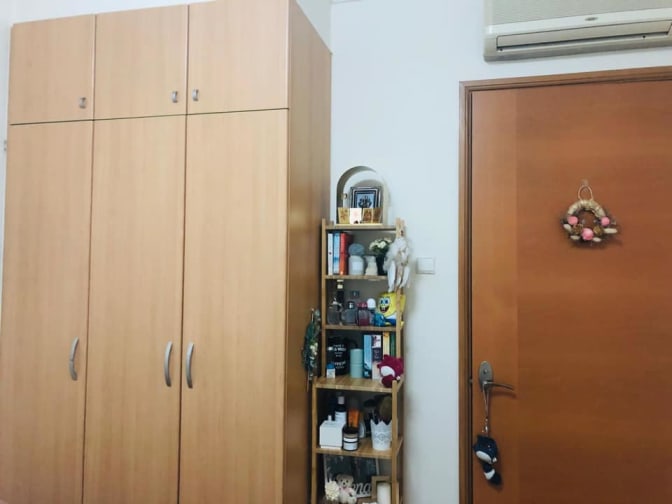 Photo of yukti agarwal's room