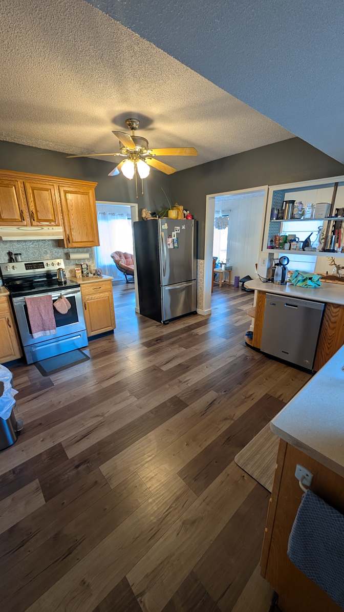 Holly Ouellette's room