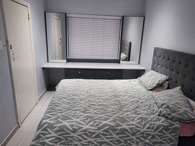Photo of Bruce's room
