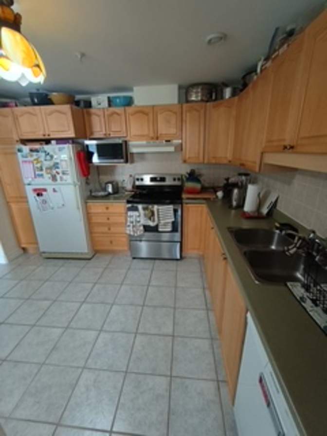 Santhi Varanasi's room