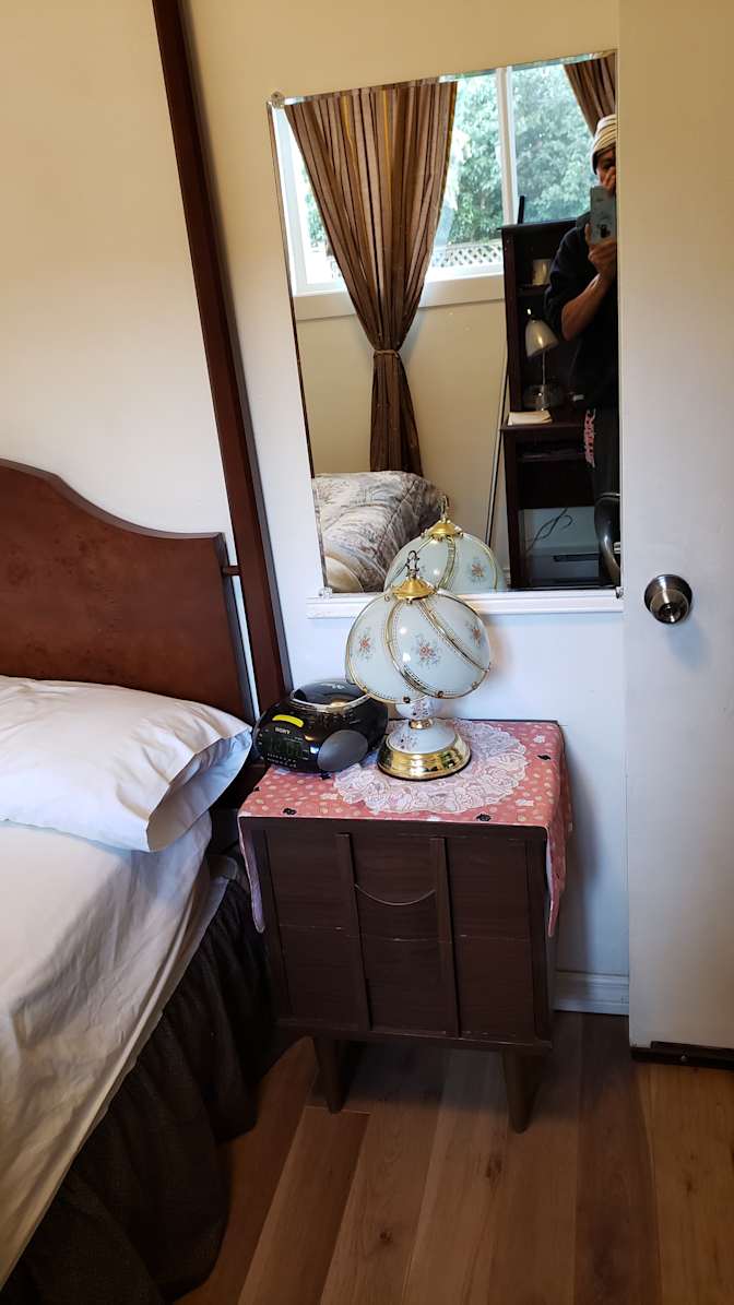 Photo of oscar desiderio's room