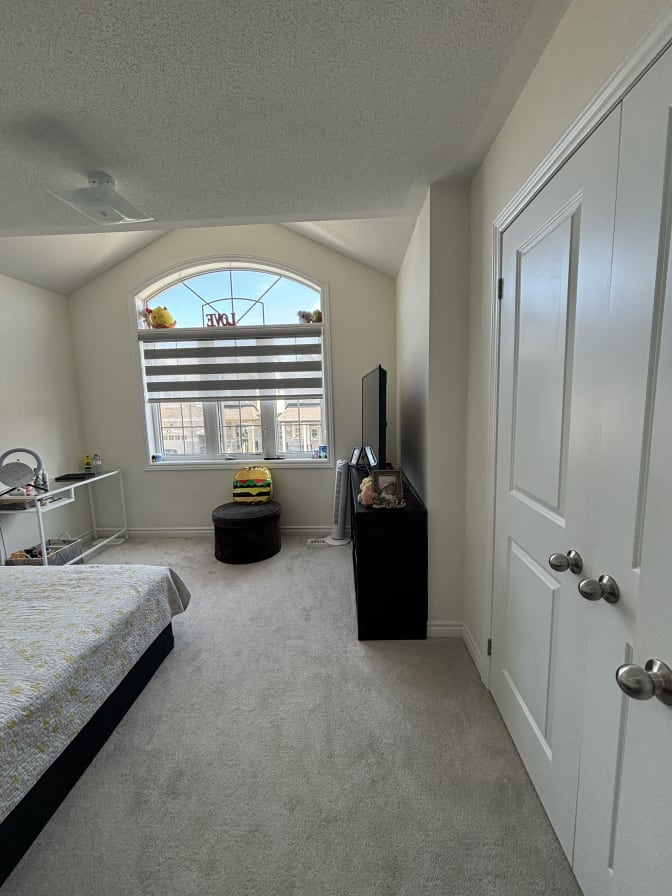 Maria and Michelle's room