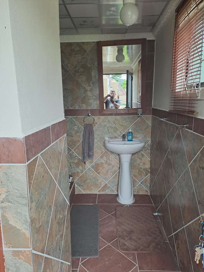 Photo of Sharon's room