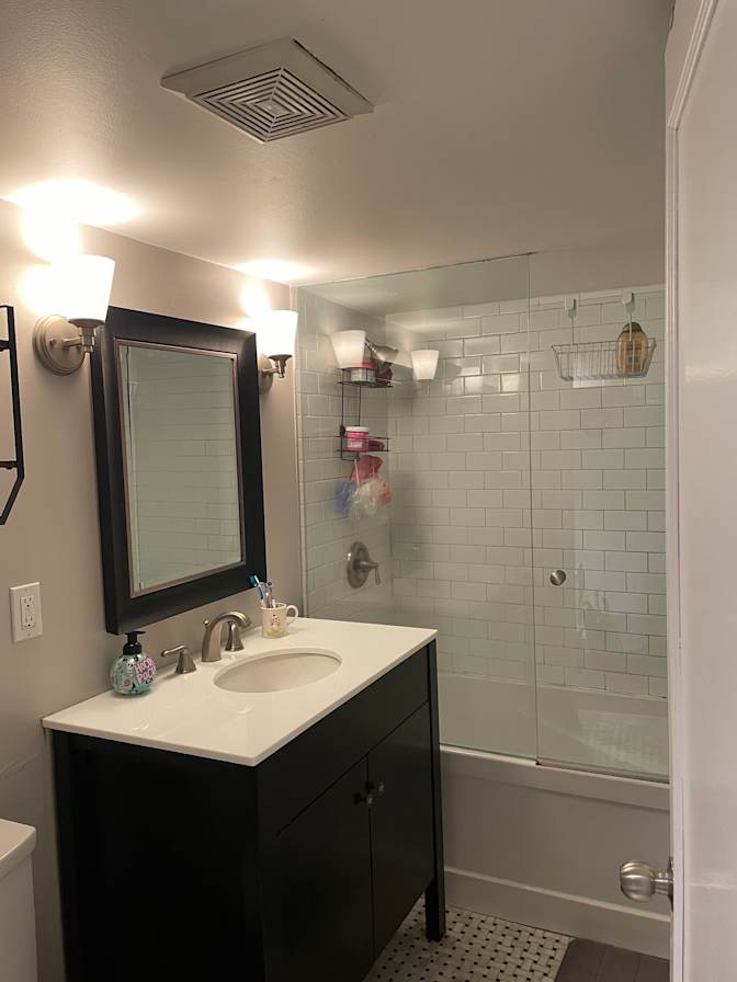 Kayla Violet Browning's room