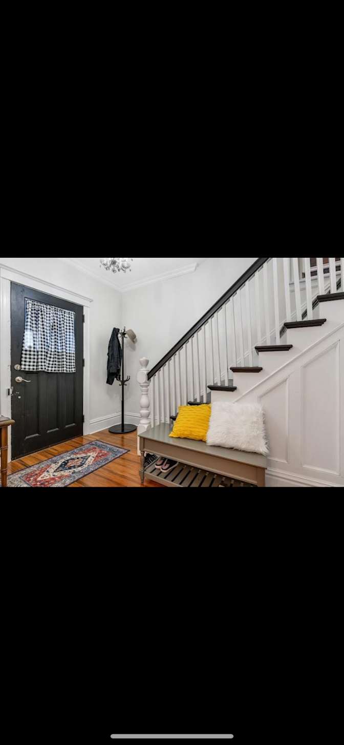 Andres Laguado's room