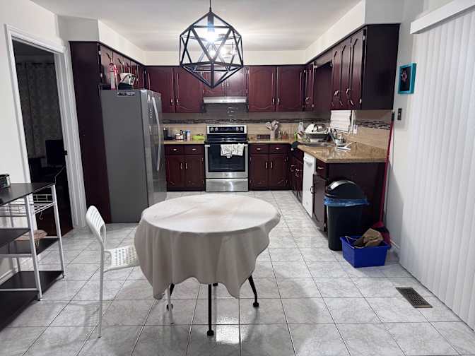 Adeeb Mohammed's room