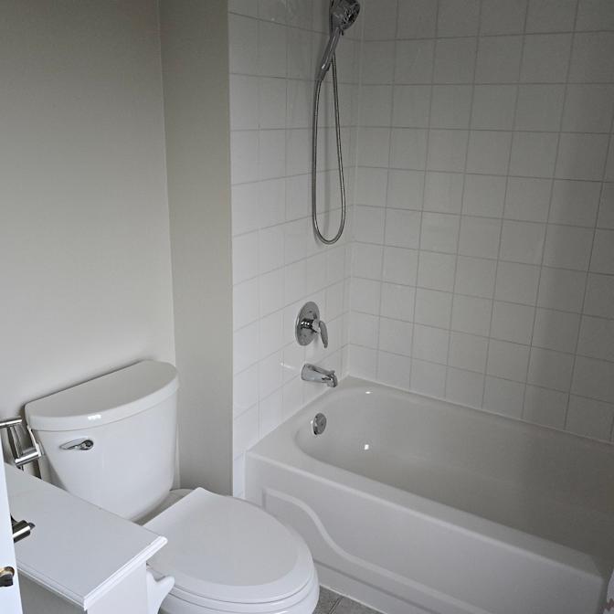 Amir Tabriznia's room