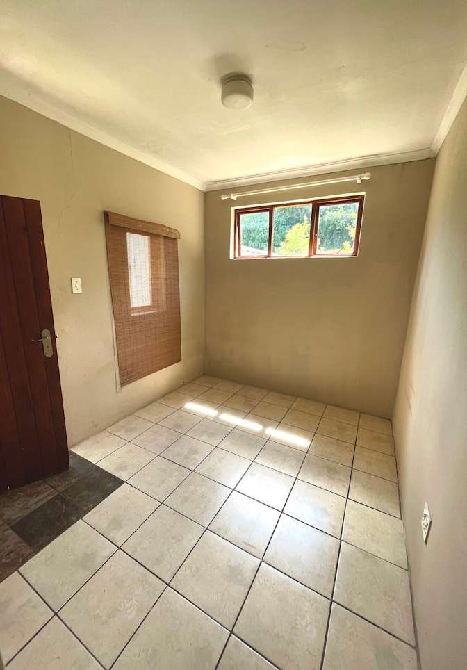 Photo of Tumelo Kgwathe's room