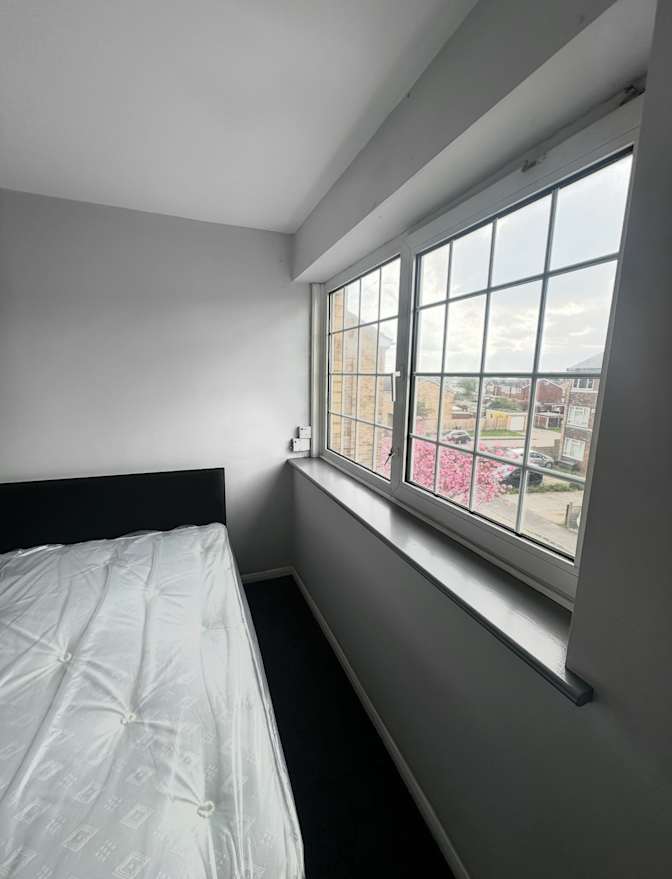 Photo of Paris's room