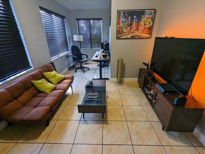 Photo of Javier's room