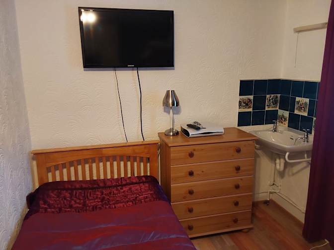 Photo of M H NAISBY's room