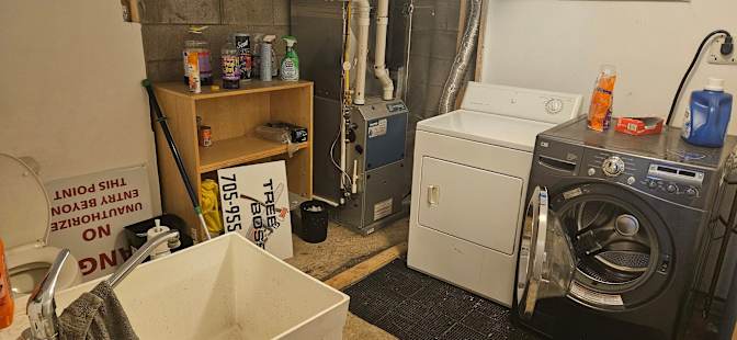 JOSH FOURNIER's room