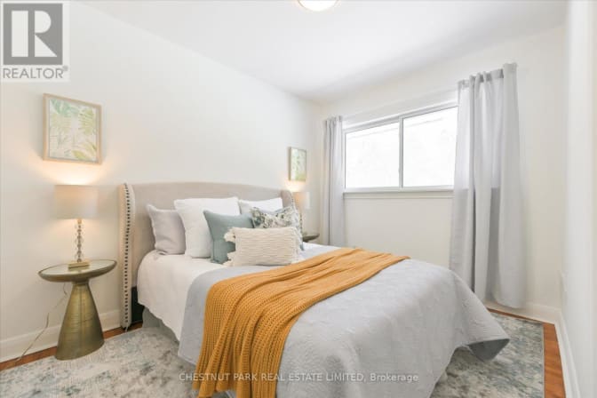 yasamin abdolvahabi's room