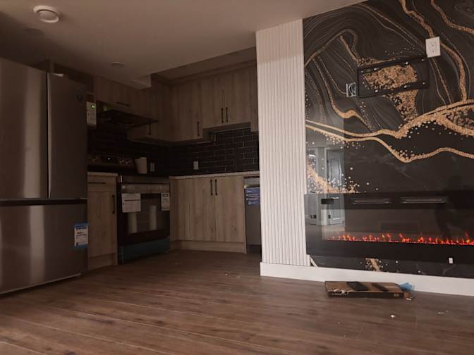 OLUDARE DAVID's room