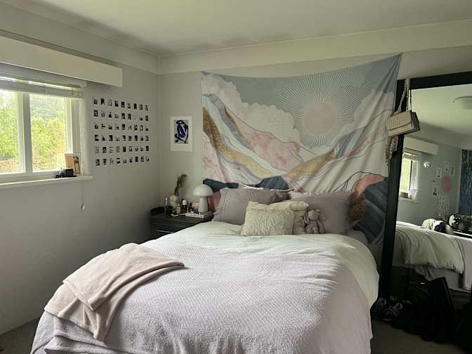 Anna Ross's room