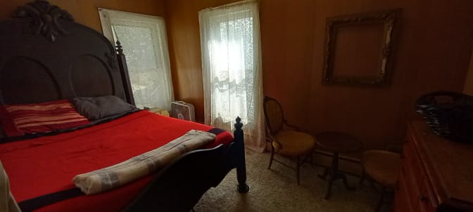 Photo of Miles's room
