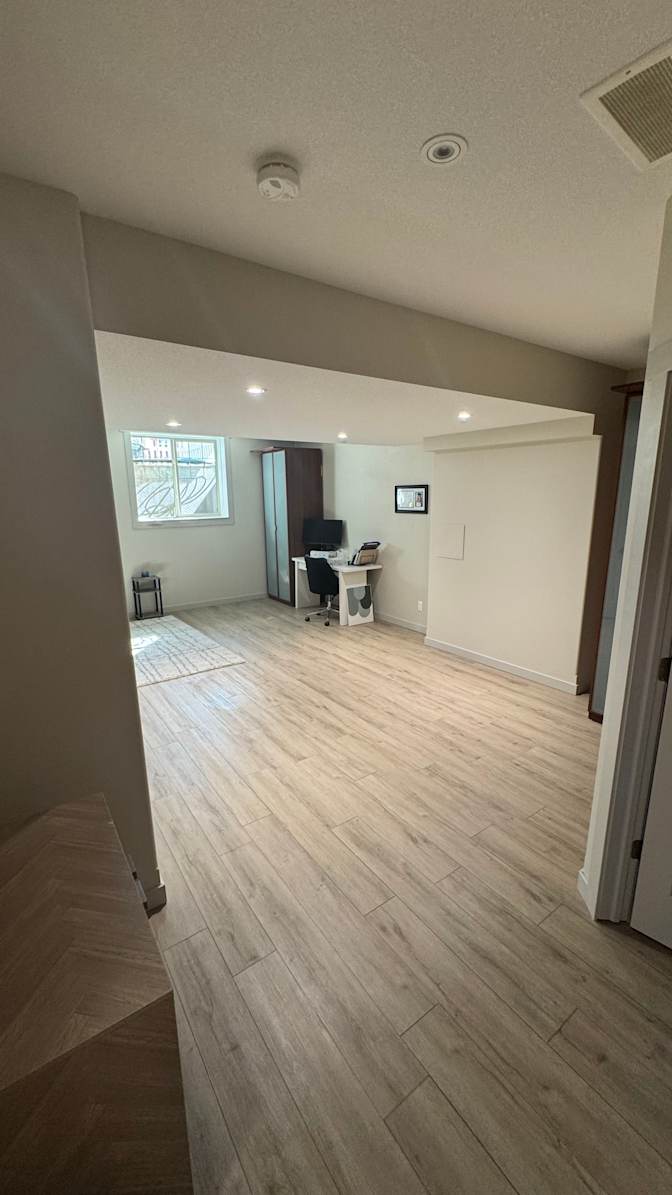 Photo of Taylor Kusk's room