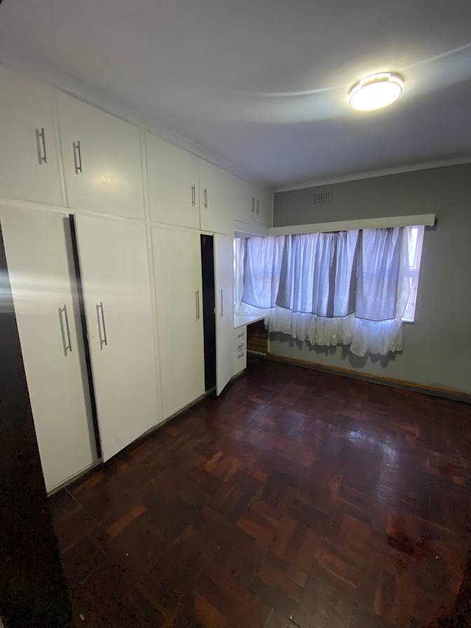 Photo of Mr. Links's room