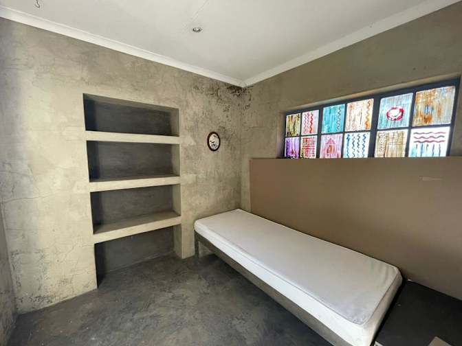 Photo of Sindi's room